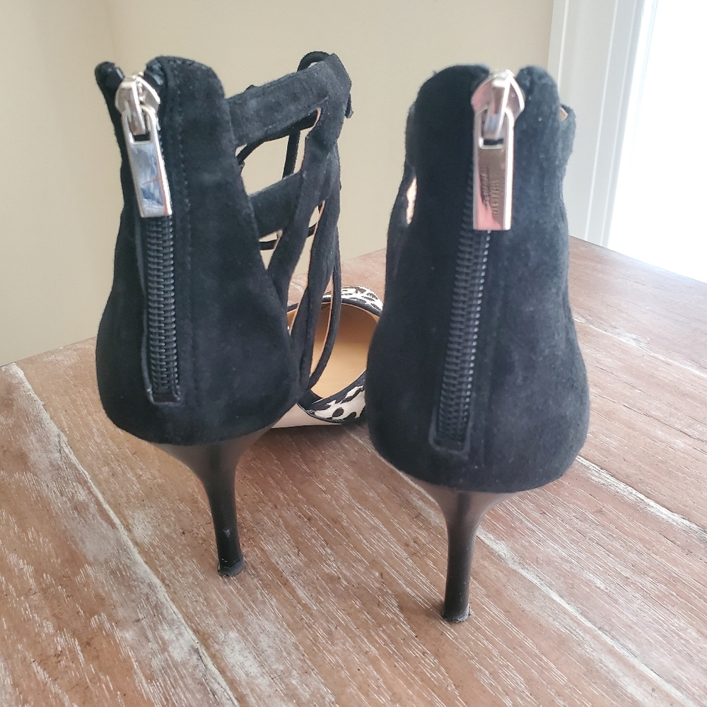 ALDO Black and White Ankle Lace up Front Tie Suede with Zipper Back Heels - Picture 4 of 5